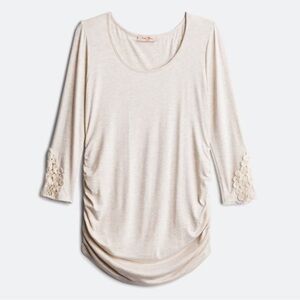 NWT Maternity Full Moon Geralyn Crochet Detail Ruched Knit Top small stitch fix